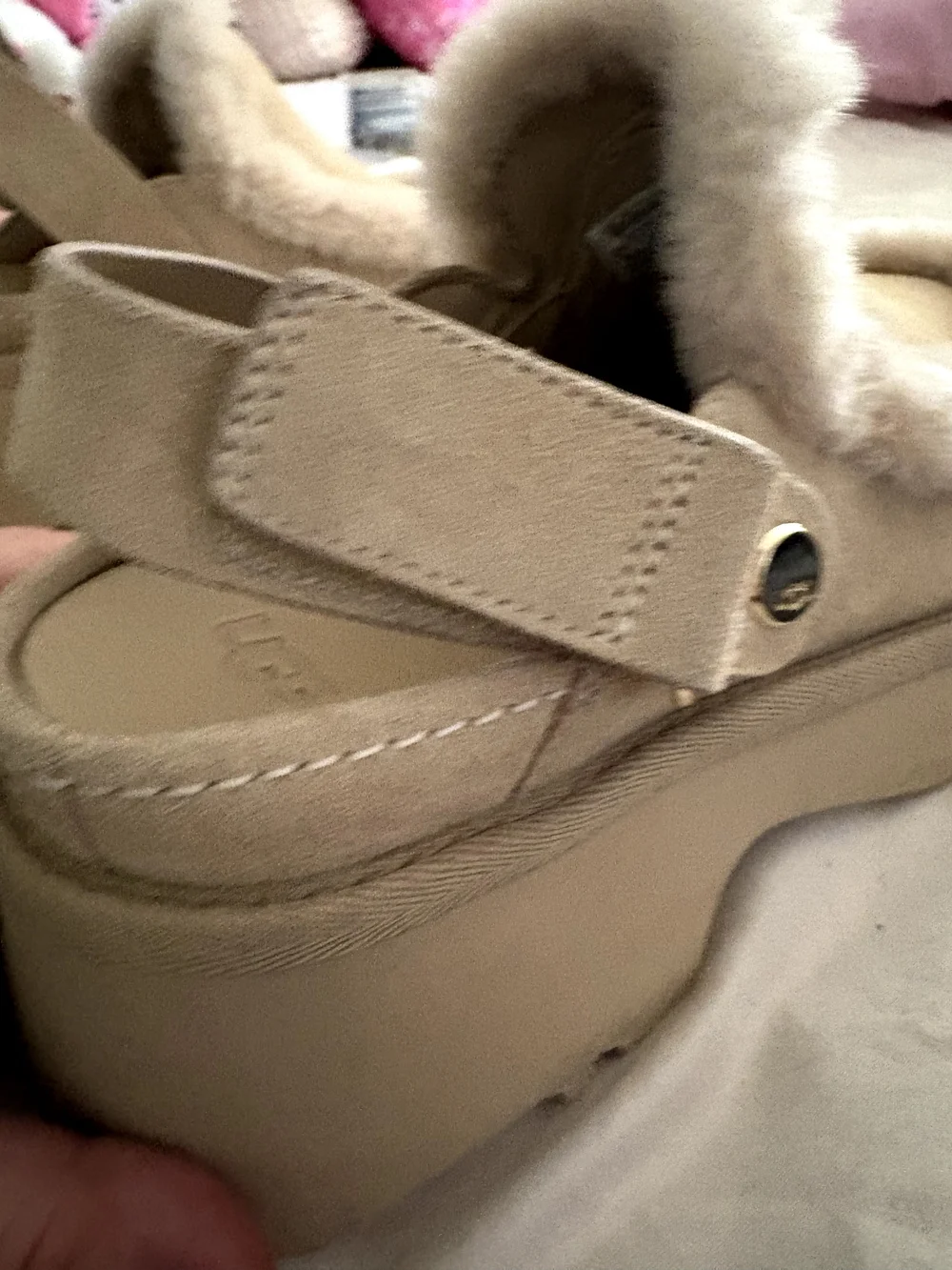 UGG Esmee Clogs Size 9 Never Worn!